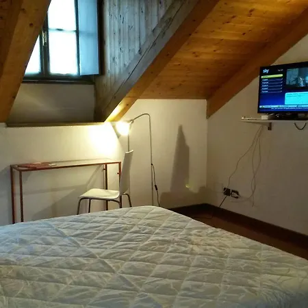 Garibaldi 18 - And 3* Turin